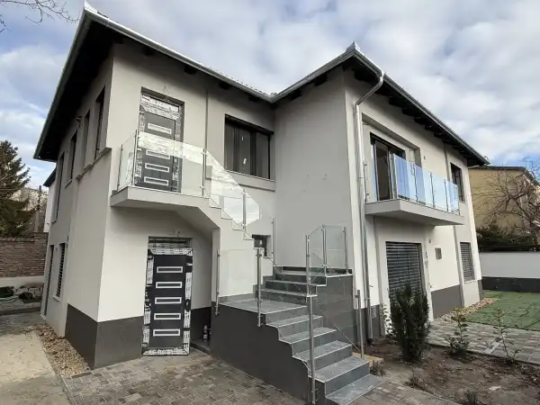 Eladó téglalakás, Budapest, XI. kerület 3 szoba 62 m² 139 M Ft