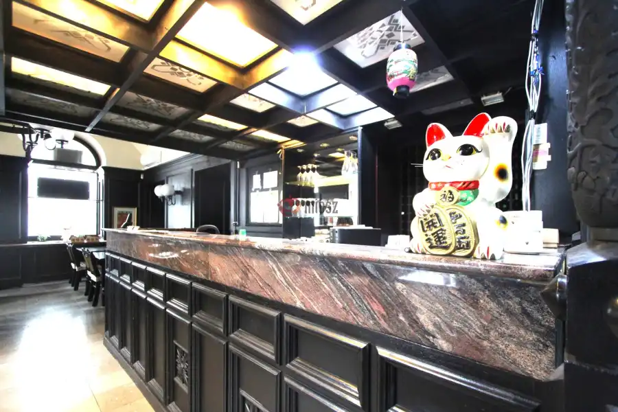 kiadó melegkonyhás vendéglátóegység, Budapest, V. kerület