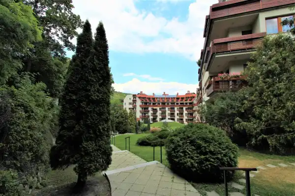 Kiadó téglalakás, Budapest, II. kerület 6 szoba 241 m² 1.38 M Ft/hó